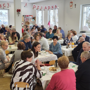 Słodki poczęstunek z Okazji Dnia Babci i Dziadka.