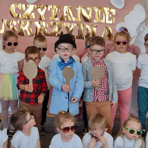Pan Hilary z grupy Misiaki wciąż szuka… a okulary były przecież na nosie!
