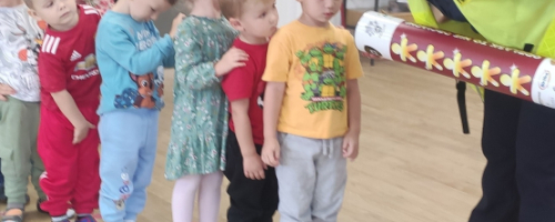 Spotkanie z funkcjonariuszami Policji.