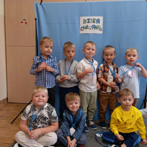 wspólne zdjęcie chłopców