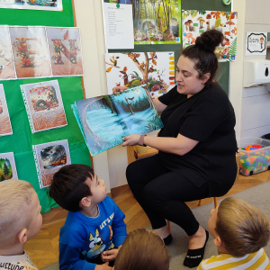 jesienne czytanie na dywanie