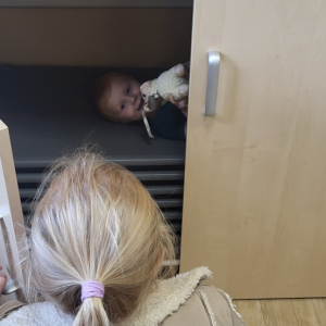 Pasterz odnalazł owieczkę.