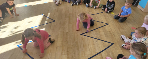 Turlamy piłeczkę po śladzie