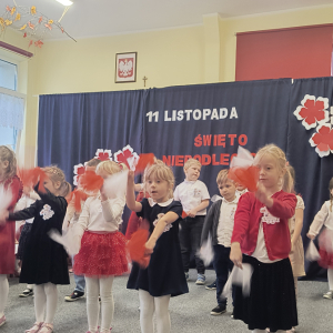 występ dziec z grupy Muchomorki