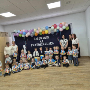 Pamiątkowe zdjęcie grupowe.