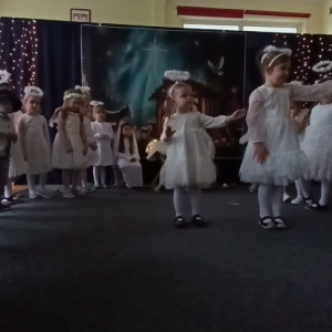 Dzieci podczas występu