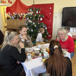 Rodzice przy świątecznym stole