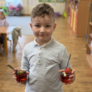 6 urodziny Maurycego