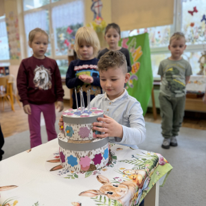 6 urodziny Maurycego