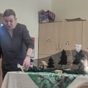 teatrzyk z koszyczka - występ Pani Kasi