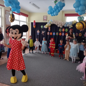 dzieci podczas animacji