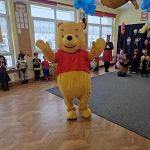 Wspólna zabawa z Kubusiem Puchatkiem