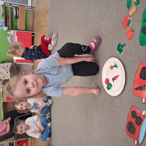 Dzieci komponują swoje ulubione danie