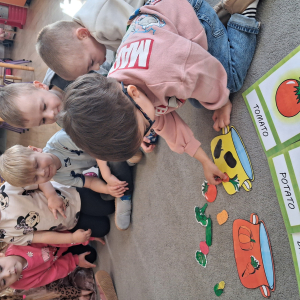 Dzieci komponują swoje ulubione danie