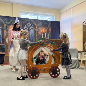 Dobre wróżki i pomocnice Kopciuszka w akcji