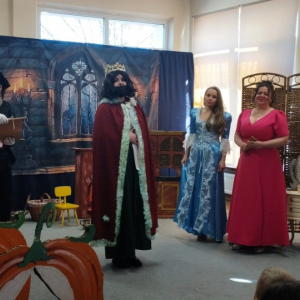 Występy formacji teatralnej "Baju, baj..."