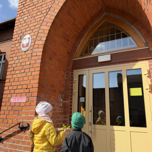 Przedszkole Sióstr Zmartwychwstanek Świąteczna radość i wspólne życzenia od najmłodszych