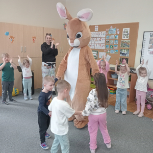 zabawy z zajączkiem