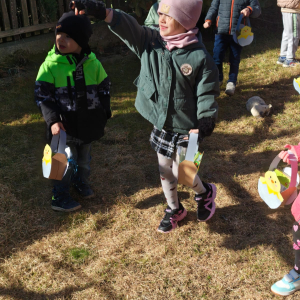 szukanie upominków od zajączka