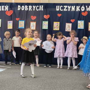 występ dzieci z grupy Misiaki