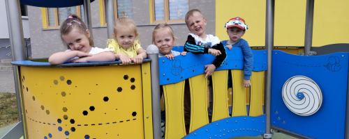 Kolorowy, radosny i pełen niespodzianek – Dzień Dziecka w grupie Jeżyki!